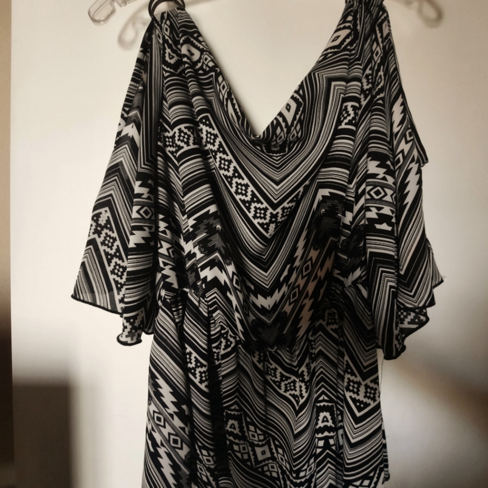 Split sleeve blouse